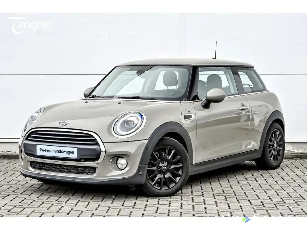 Leasing Hayon MINI ONE 2018