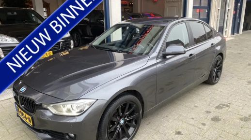 BMW 318 2014