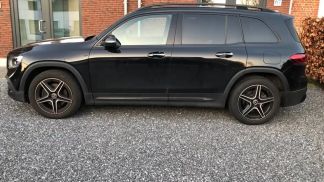 Lízing Hatchback MERCEDES GLB 180 2022