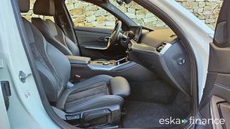 Leasing Wagon BMW 330 2024