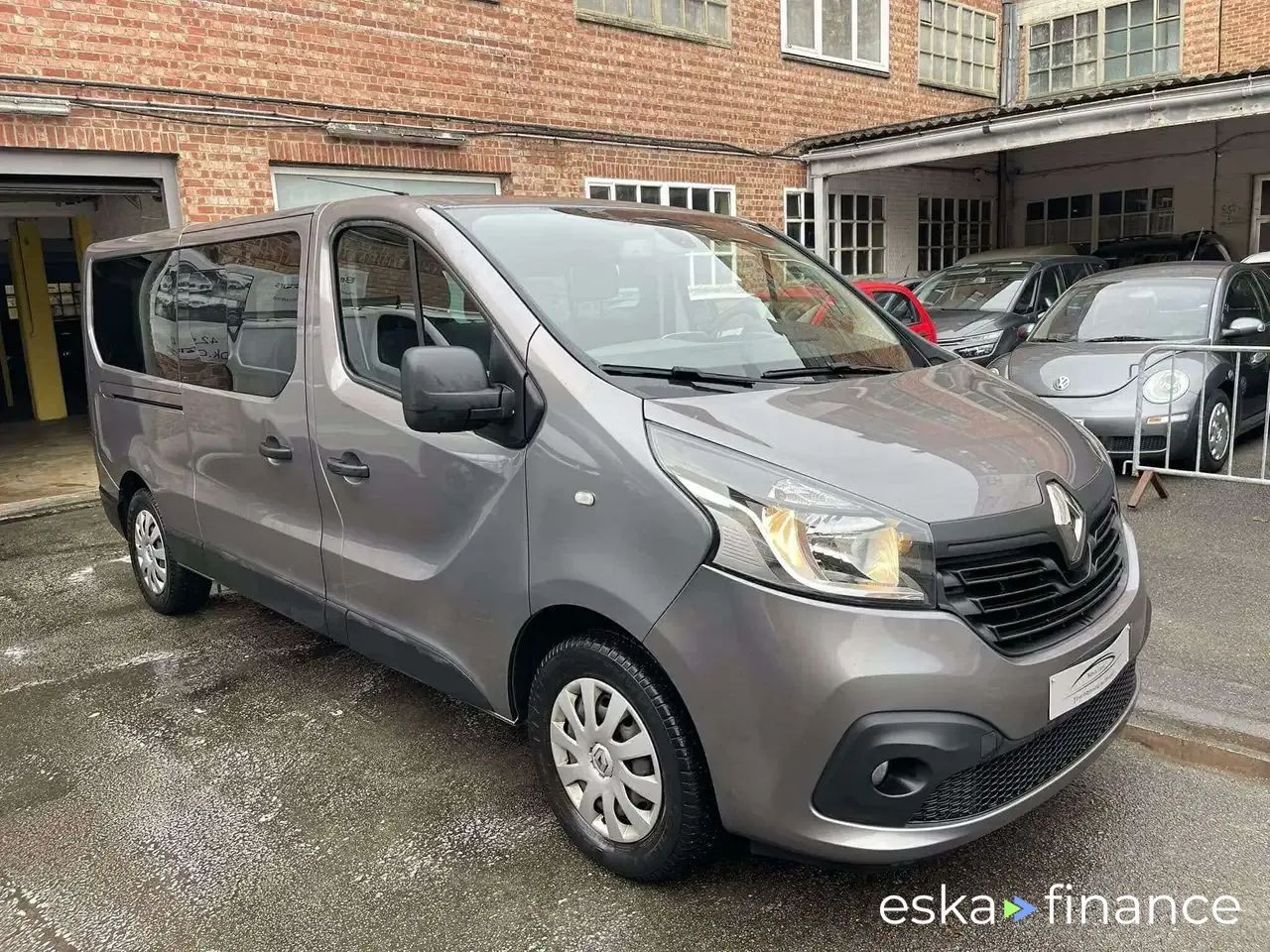 Leasing Fourgon Renault Trafic 2016
