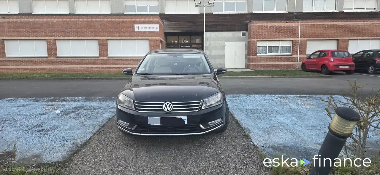 Lízing Sedan Volkswagen Passat 2012