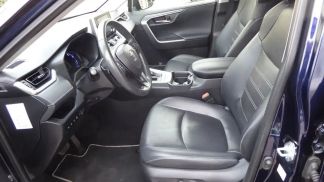 Lízing SUV Toyota RAV 4 2021
