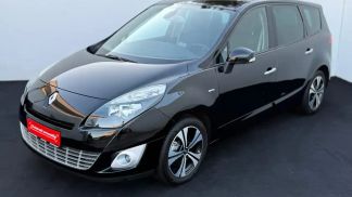 Lízing Hatchback Renault Scenic 2011