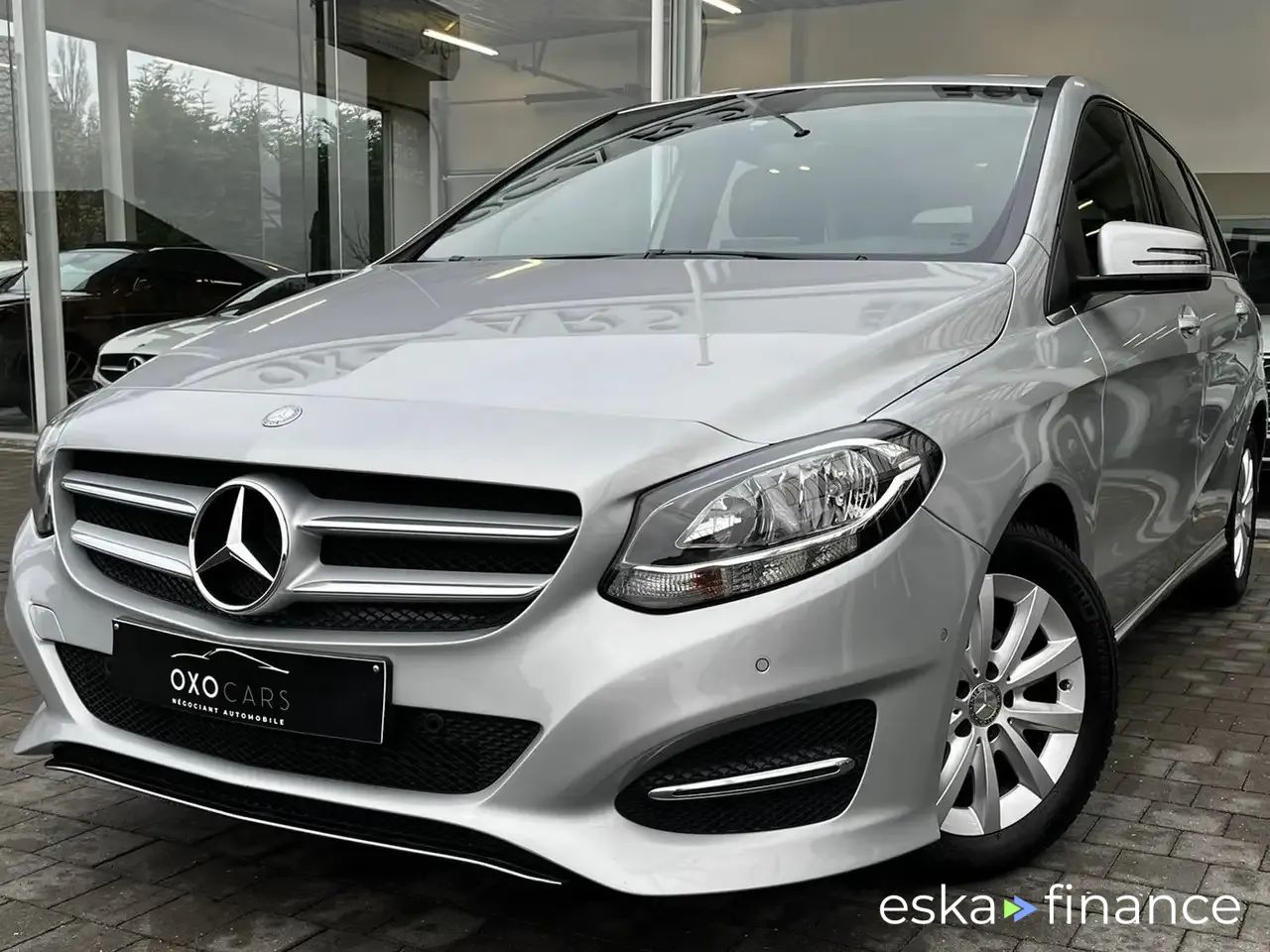 Finansowanie Hatchback MERCEDES B 180 2016