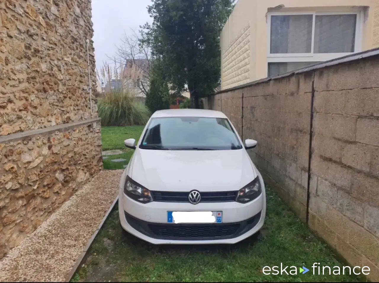 Lízing Sedan Volkswagen Polo 2012