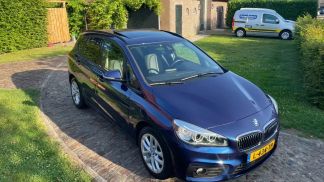 Leasing Hatchback BMW 225 2017