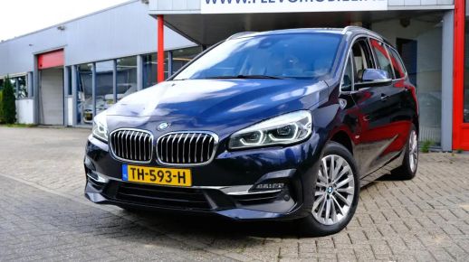 BMW 218 2018