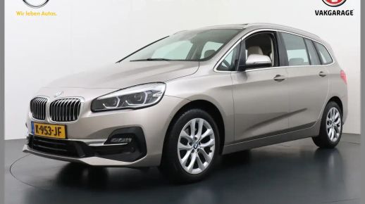 BMW 218 2021