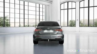 Lízing Sedan MERCEDES C 300 2023