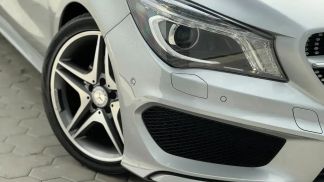 Lízing Sedan MERCEDES CLA 180 2016