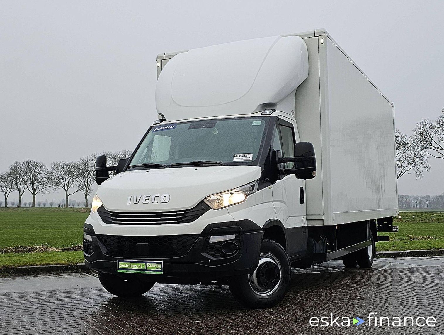 Leasing Closed Box Iveco DAILY 70C18 2019