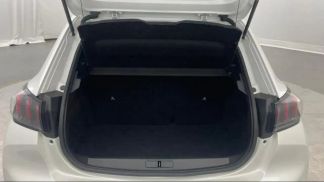 Lízing Sedan Peugeot 208 2021