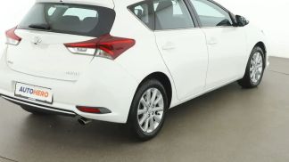 Leasing Hatchback Toyota Auris 2016