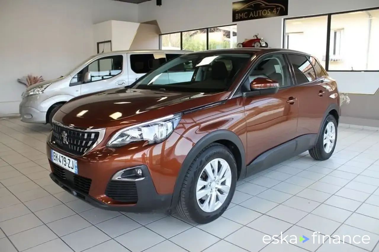 Lízing Hatchback Peugeot 3008 2016