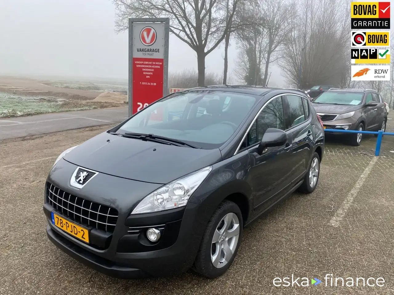 Leasing Hatchback Peugeot 3008 2011