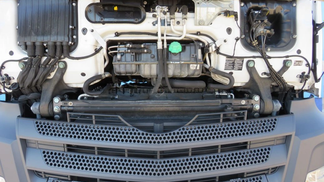 Leasing Tractor unit MERCEDES 1842 2019