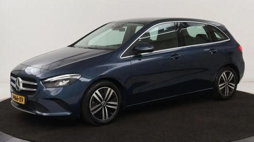 MERCEDES B 180 2020