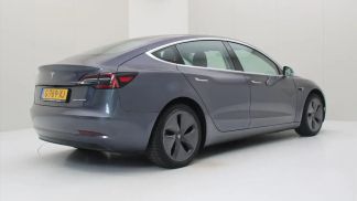 Lízing Sedan Tesla Model 3 2019