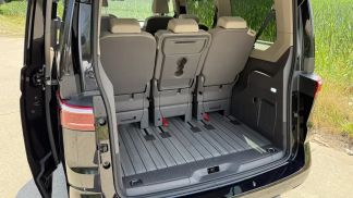 Lízing Hatchback Volkswagen T7 Multivan 2023