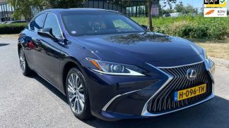 Lízing Sedan Lexus ES 300 2020