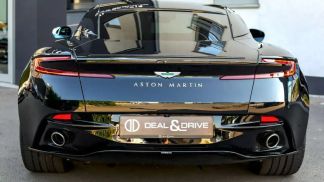Financování Kupé Aston Martin DB12 2023