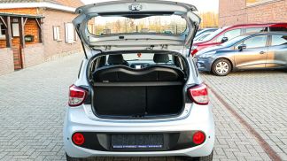 Lízing Sedan Hyundai i10 2017
