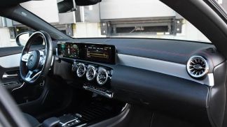 Finansowanie Wóz MERCEDES CLA 250 2022