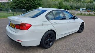 Finansowanie Sedan BMW 320 2012