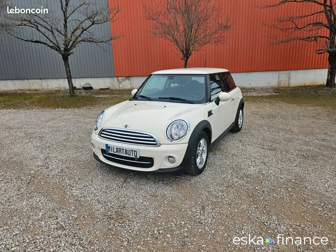 Financování Hatchback MINI ONE 2013