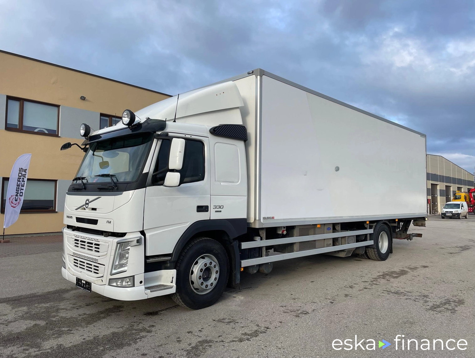 Lízing Špeciálne nákladné vozidlo Volvo FM330 2018