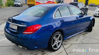 Lízing Sedan MERCEDES C TRIEDA 2015