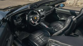 Financování Konvertibilní Ferrari California 2014