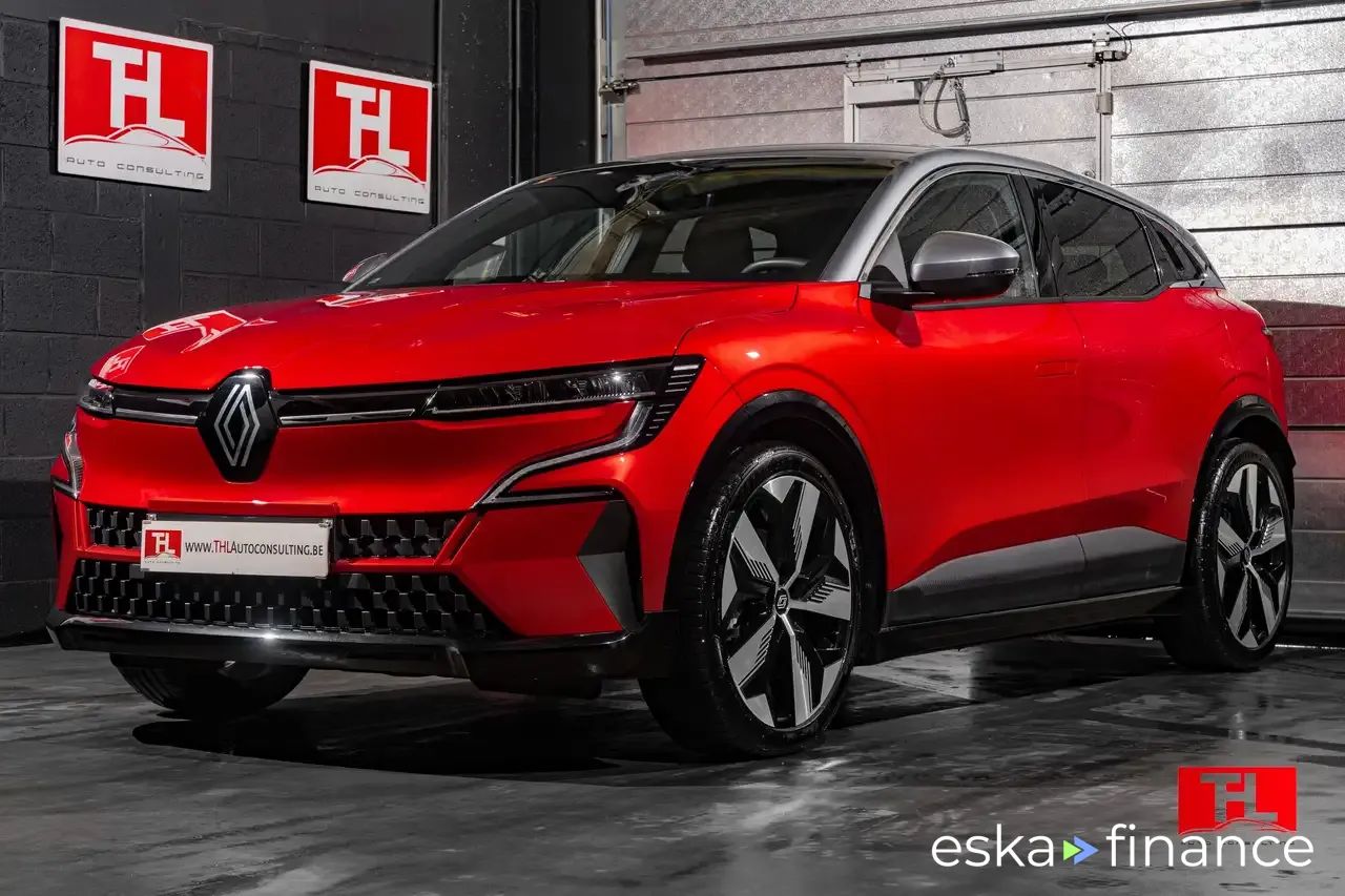 Lízing Sedan Renault MEGANE E-TECH 2024