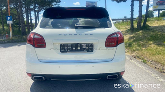 Leasing SUV Porsche Cayenne 2010