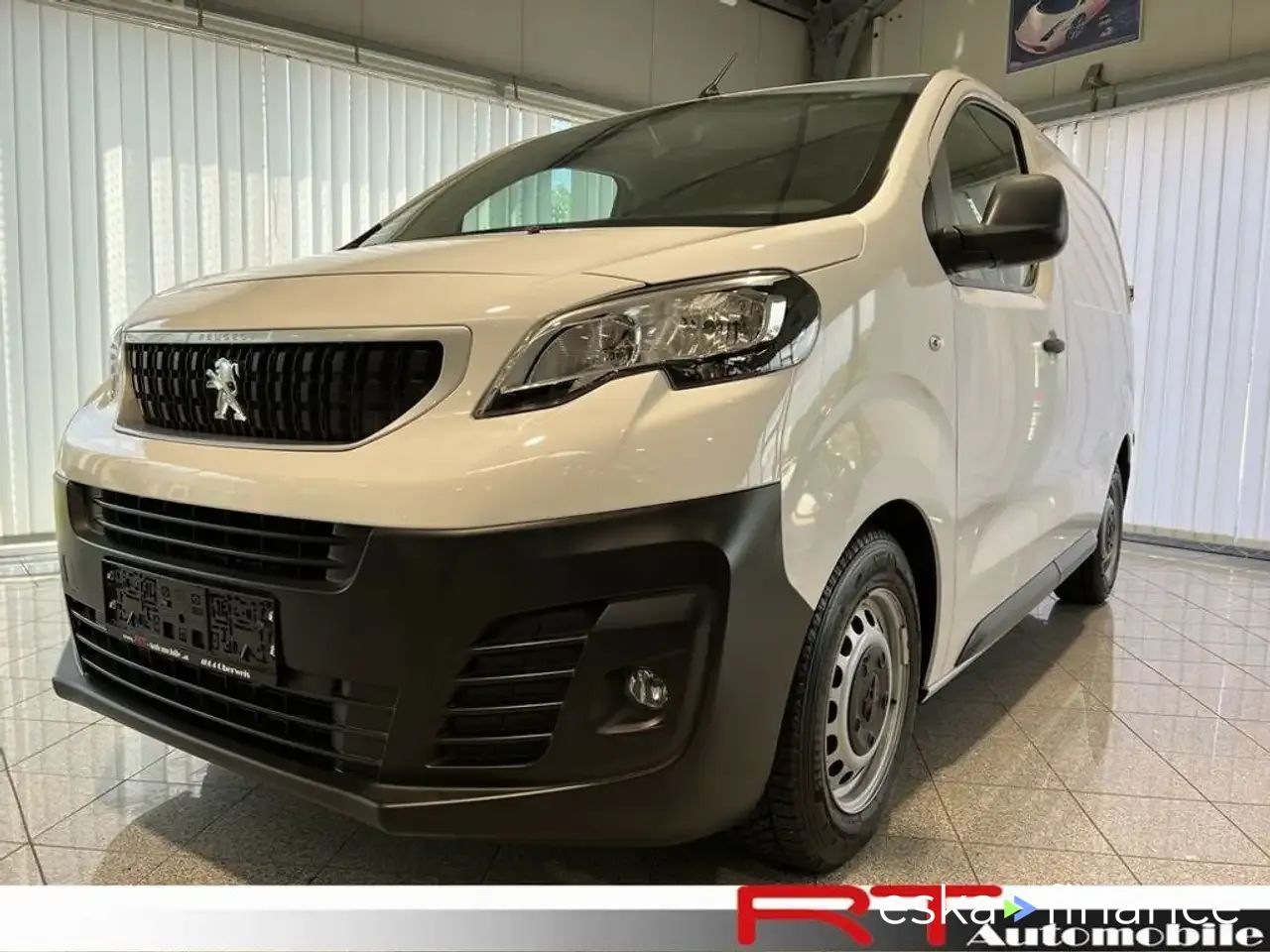 Lízing Hatchback Peugeot Expert 2019