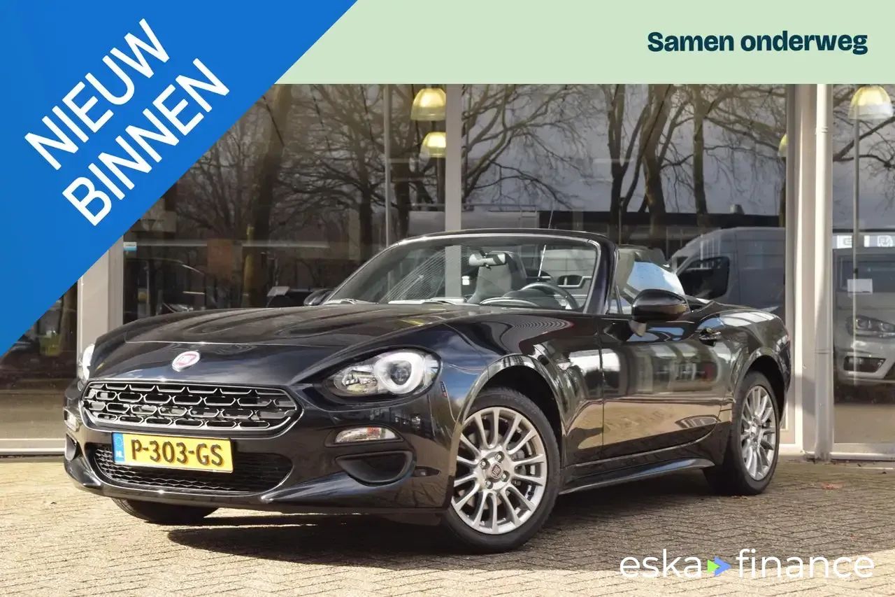 Finansowanie Zamienny Fiat 124 Spider 2018