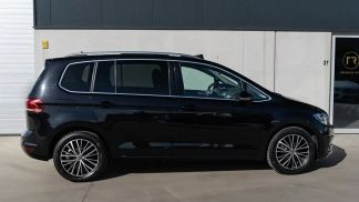 Lízing Hatchback Volkswagen Touran 2021