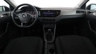 Lízing Hatchback Volkswagen Polo 2019