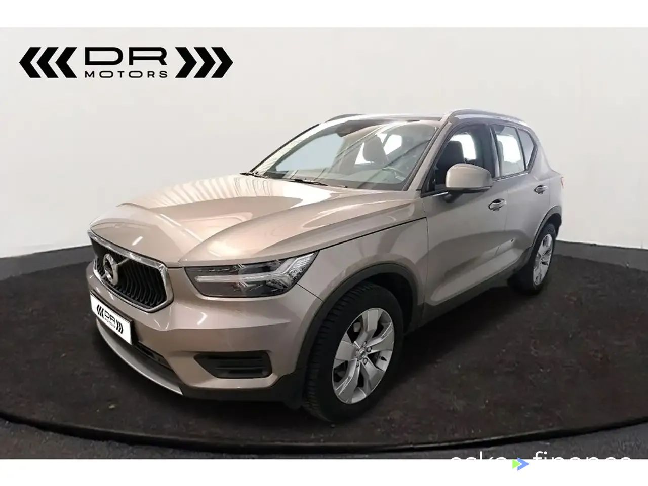 Lízing SUV Volvo XC40 2020