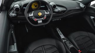 Finansowanie Zamienny Ferrari F8 SPIDER 2021