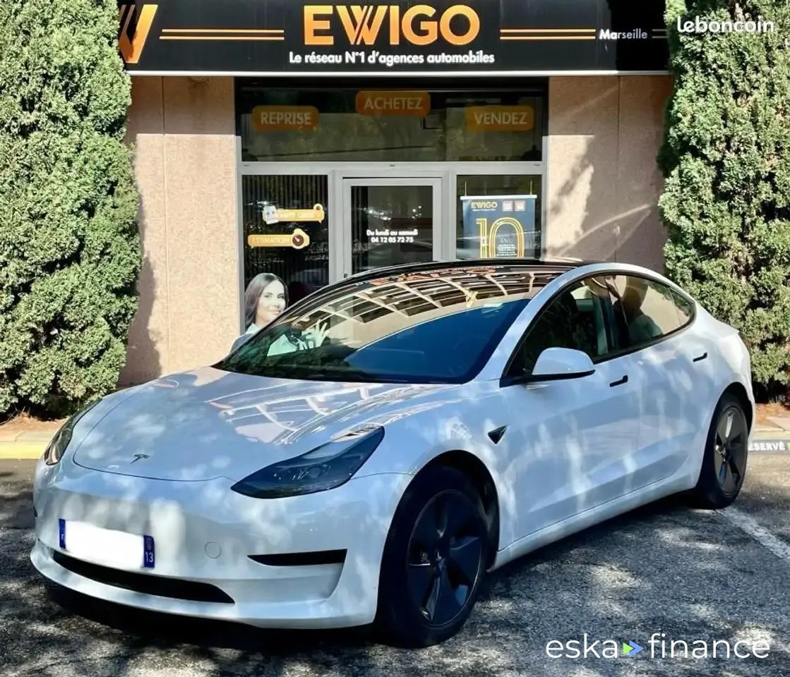 Leasing Sedan Tesla Model 3 2021