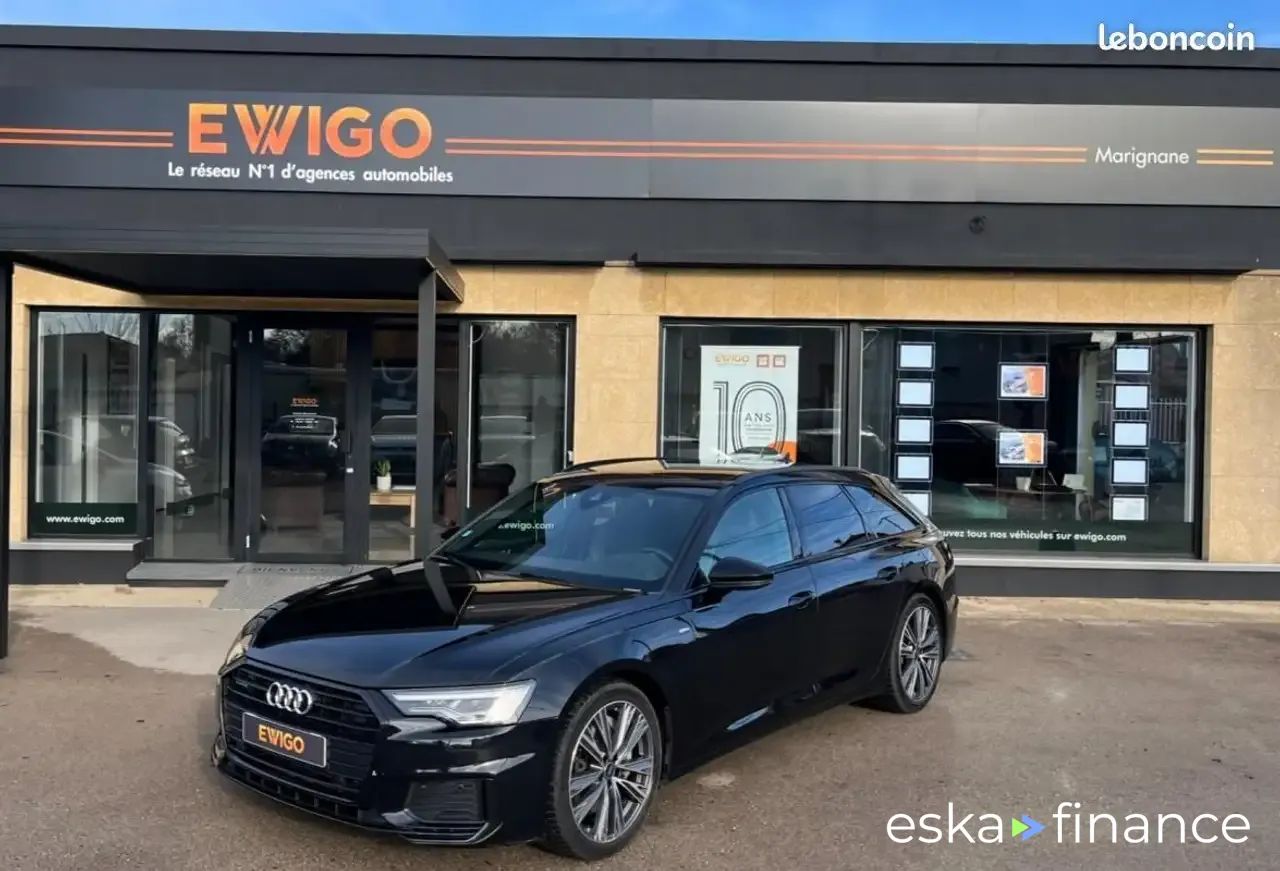 Lízing Kombi Audi A6 2021