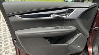 Financování SUV Cadillac XT6 2024