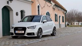 Lízing Sedan Audi A1 2012