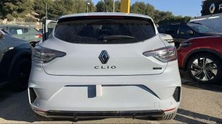 Leasing Sedan Renault Clio 2024