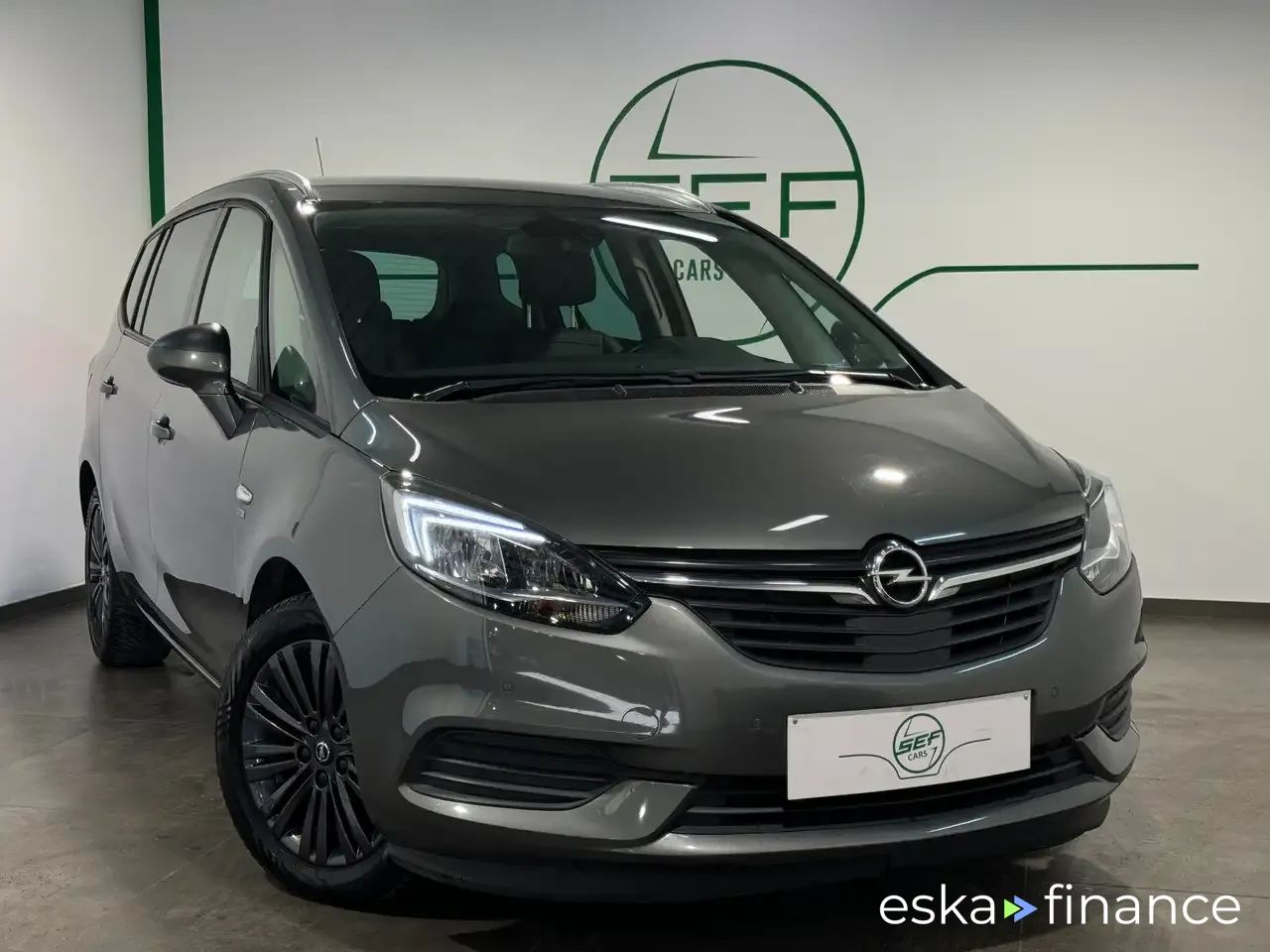 Leasing Hatchback Opel Zafira 2019