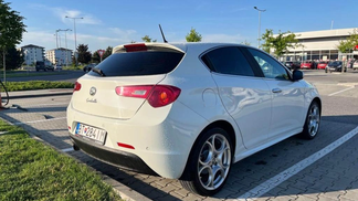 Leasing Hatchback Alfa Romeo Giulietta 2010