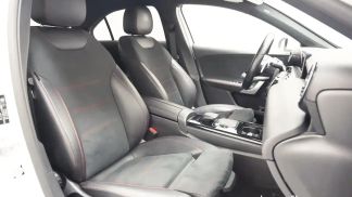 Lízing Sedan MERCEDES A 200 2019