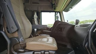 Leasing Tractor unit Iveco AS440S57 STRALIS 2017